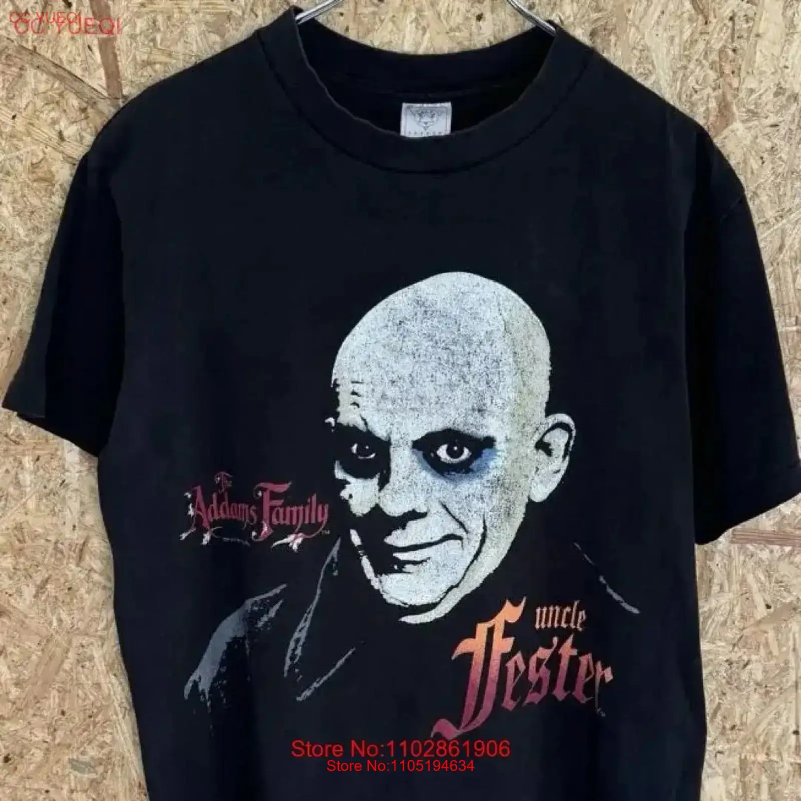 Mens Fashion In The 90S - 90年代アダムスファミリーのヴィンテージ映画Tシャツ、ウォッシュ加工、ややストレッチ、ファッションデザイナーの服、多用途、通気性、柔らかくスタイリッシュなグラフィック