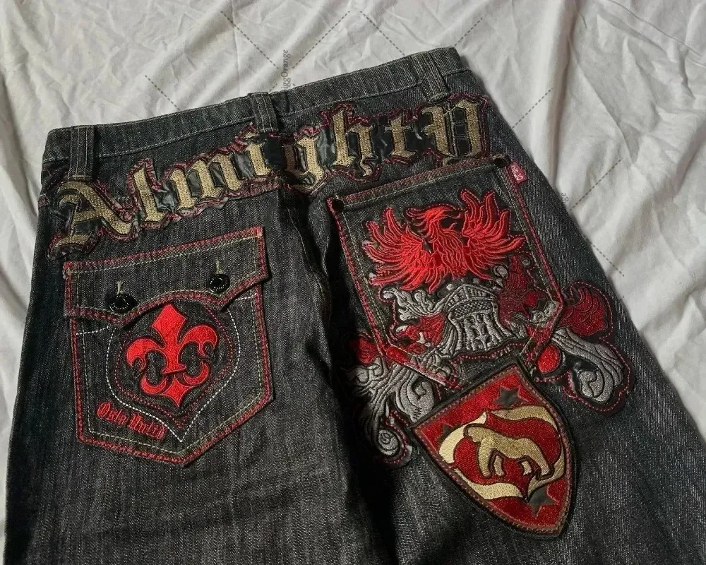 Men'S Fashion For 70 Year Old - Y2K レトロアメリカンハイストリートパッチワーク文字刺繍ジーンズ男性用ゴシック原宿ファッションワイドレッグジーンズカジュアルパンツ