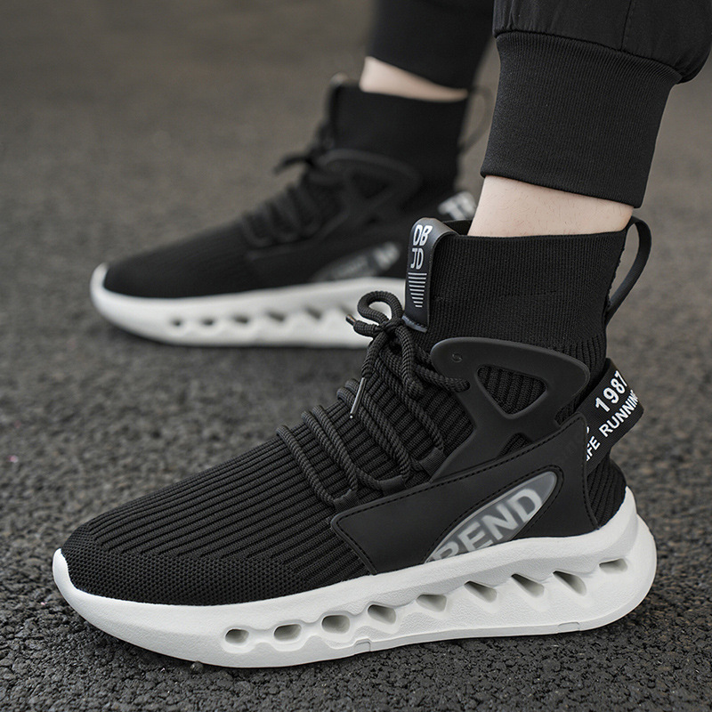 トレンドメンズハイカットソックスシューズ通気性メッシュ厚底ト - Men'S Fashion Running Shoes のレビューと価格