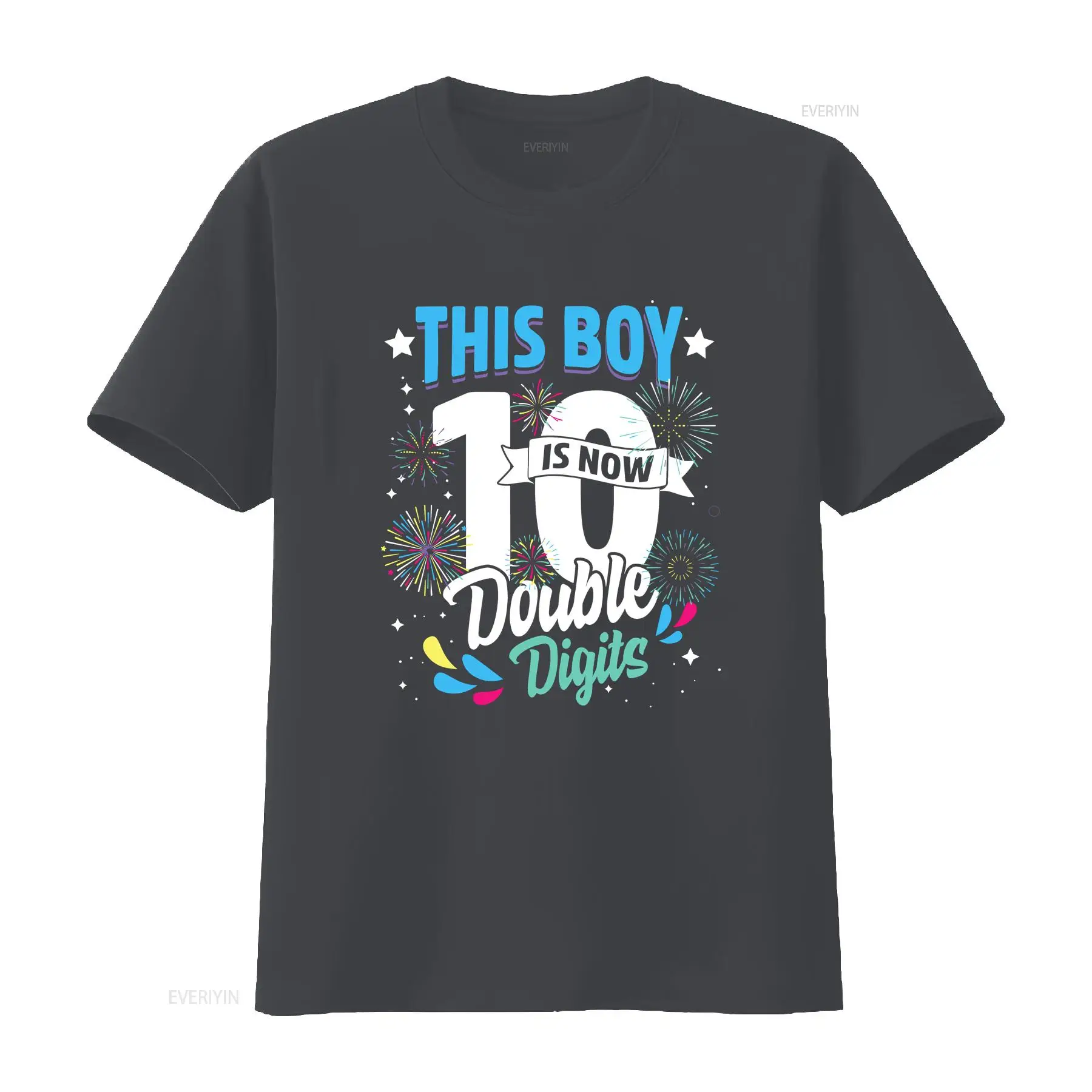 男の子の誕生日 10 歳 この男の子は今二桁の数字です T  - Men'S Fashion Now のレビューと価格
